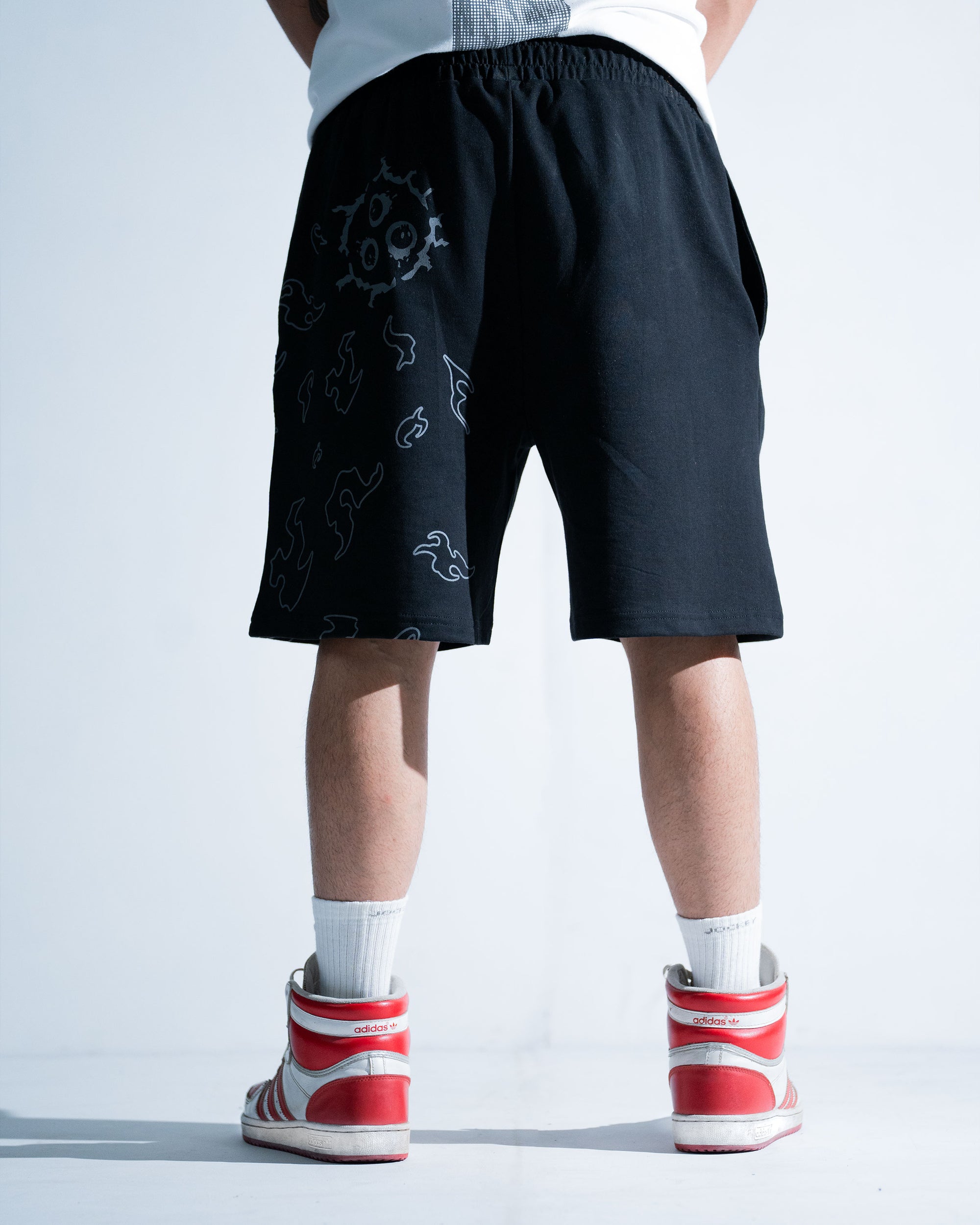 SASUKE SCARS SHORTS